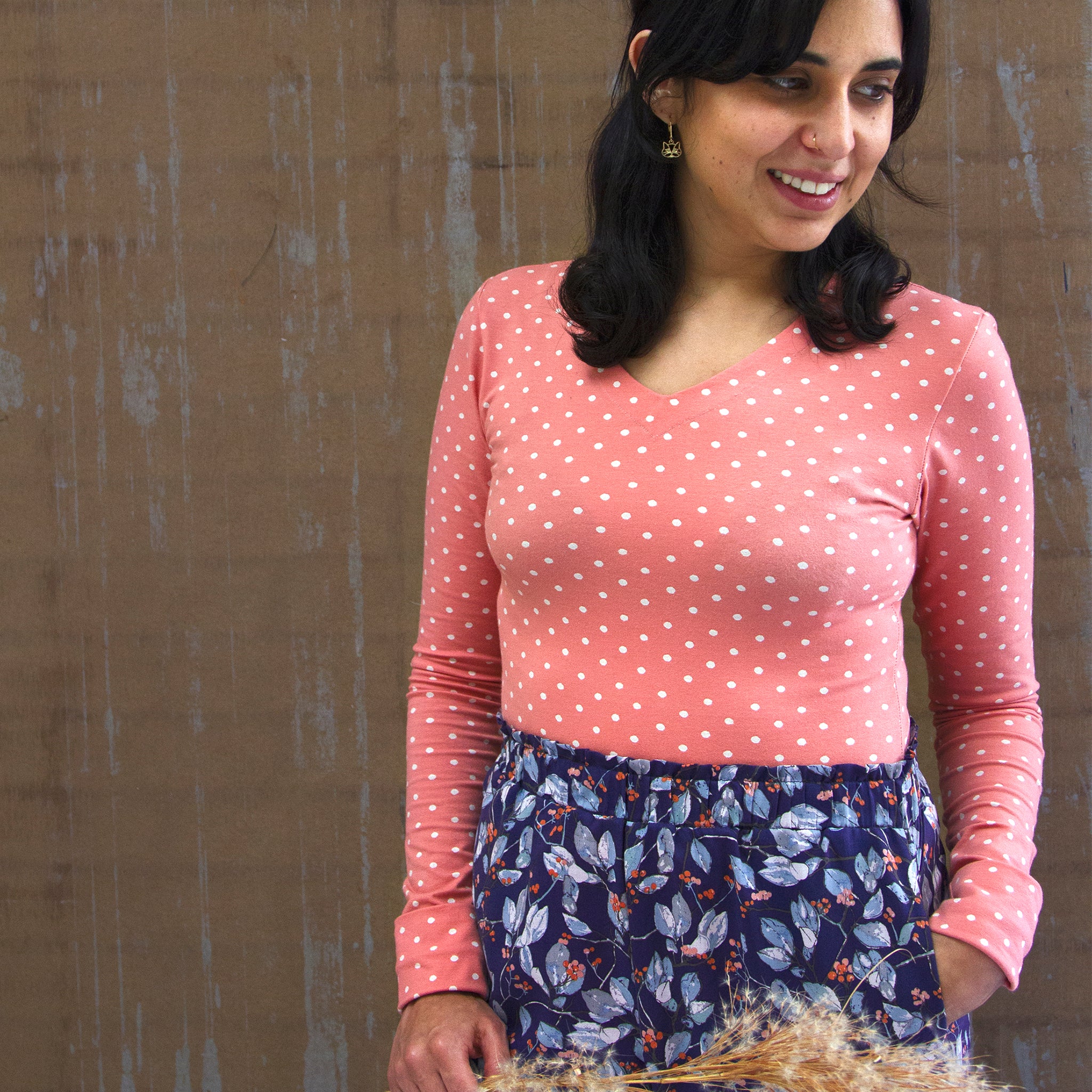 Allium Specks Rose Fabric in Knit - Image 2