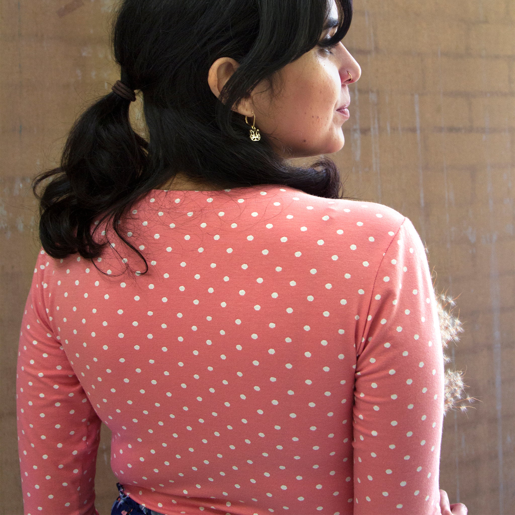 Allium Specks Rose Fabric in Knit - Image 7