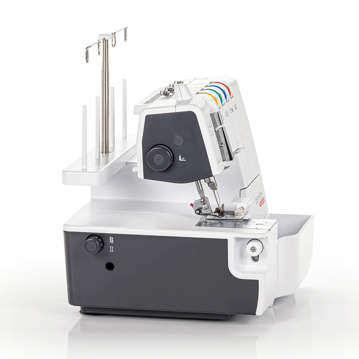 bernette 44 FUNLOCK Serger - Image 11