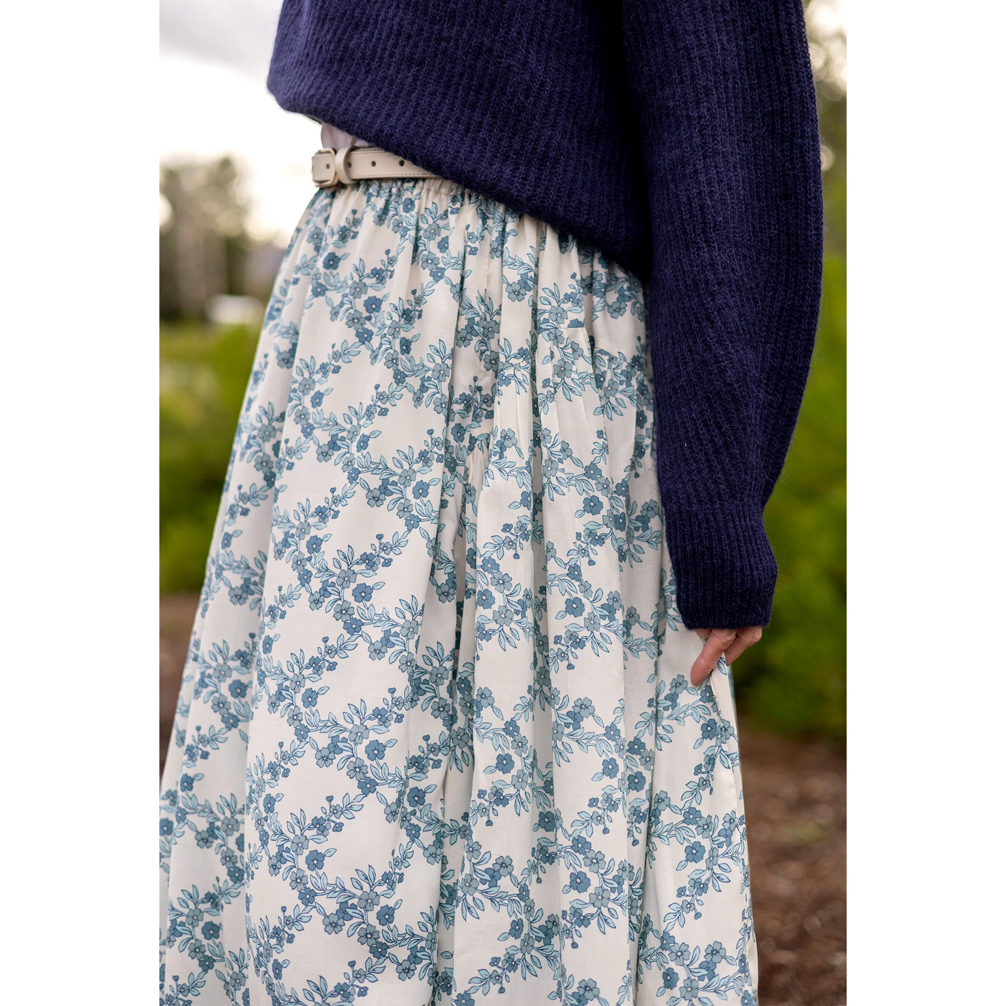 Charming Arbor Bluebell Fabric in Rayon - Image 8
