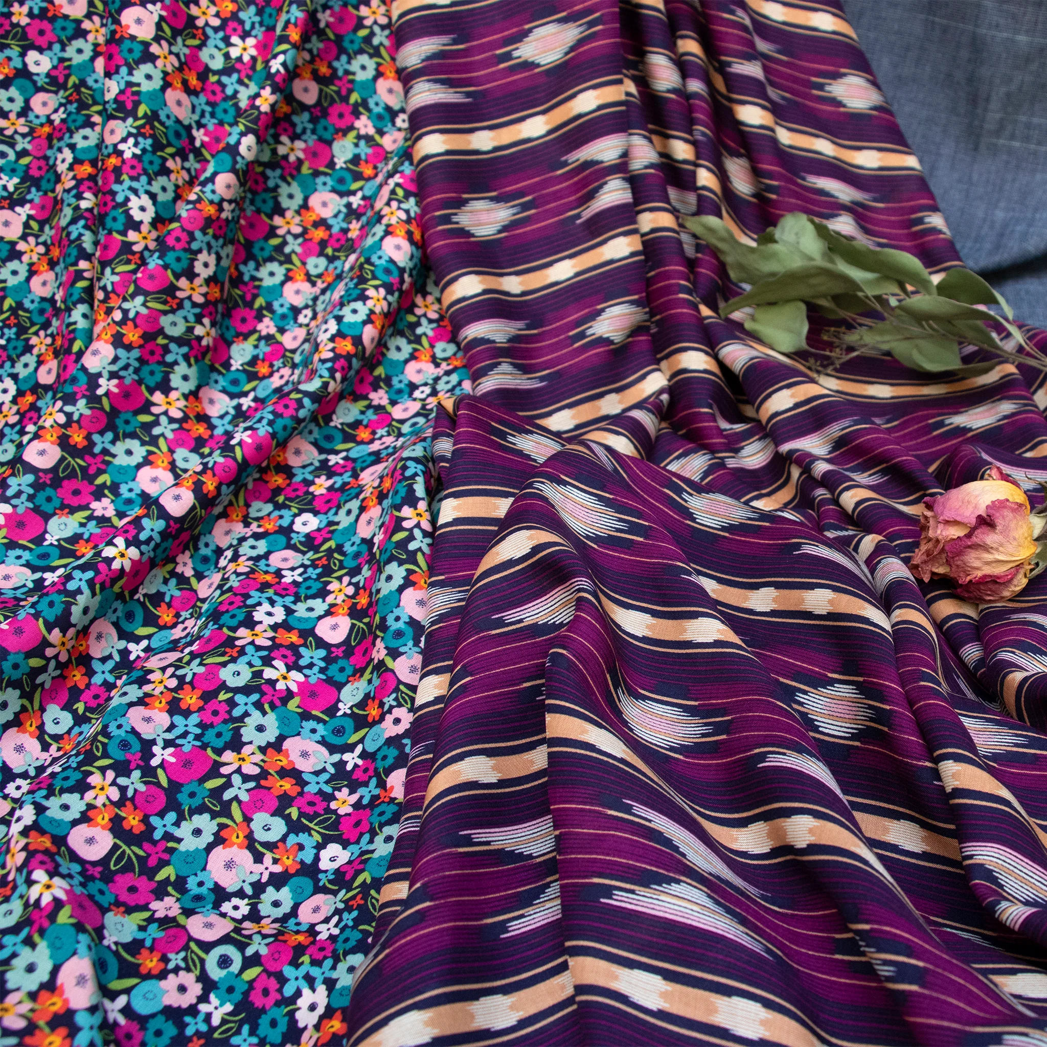 Posy Blaze Fabric in Rayon - Image 8